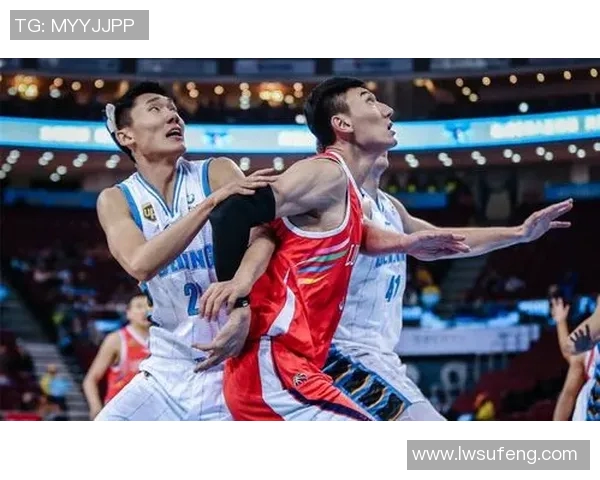 重庆篮球队的意识提升与团队精神建设探索之路 重庆篮球队的意识提升与团队精神建设探索之路